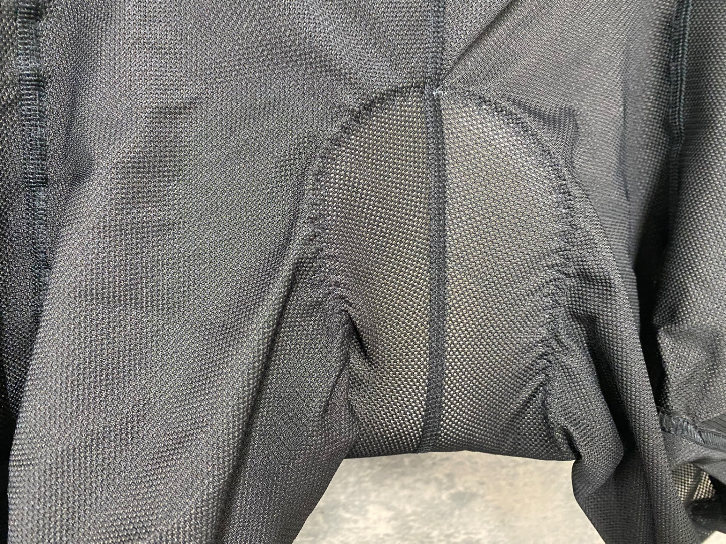 IV943 カペルミュール KAPELMUUR パッド付 インナー ライナーパンツ 黒 レディーズ 40 メッシュ