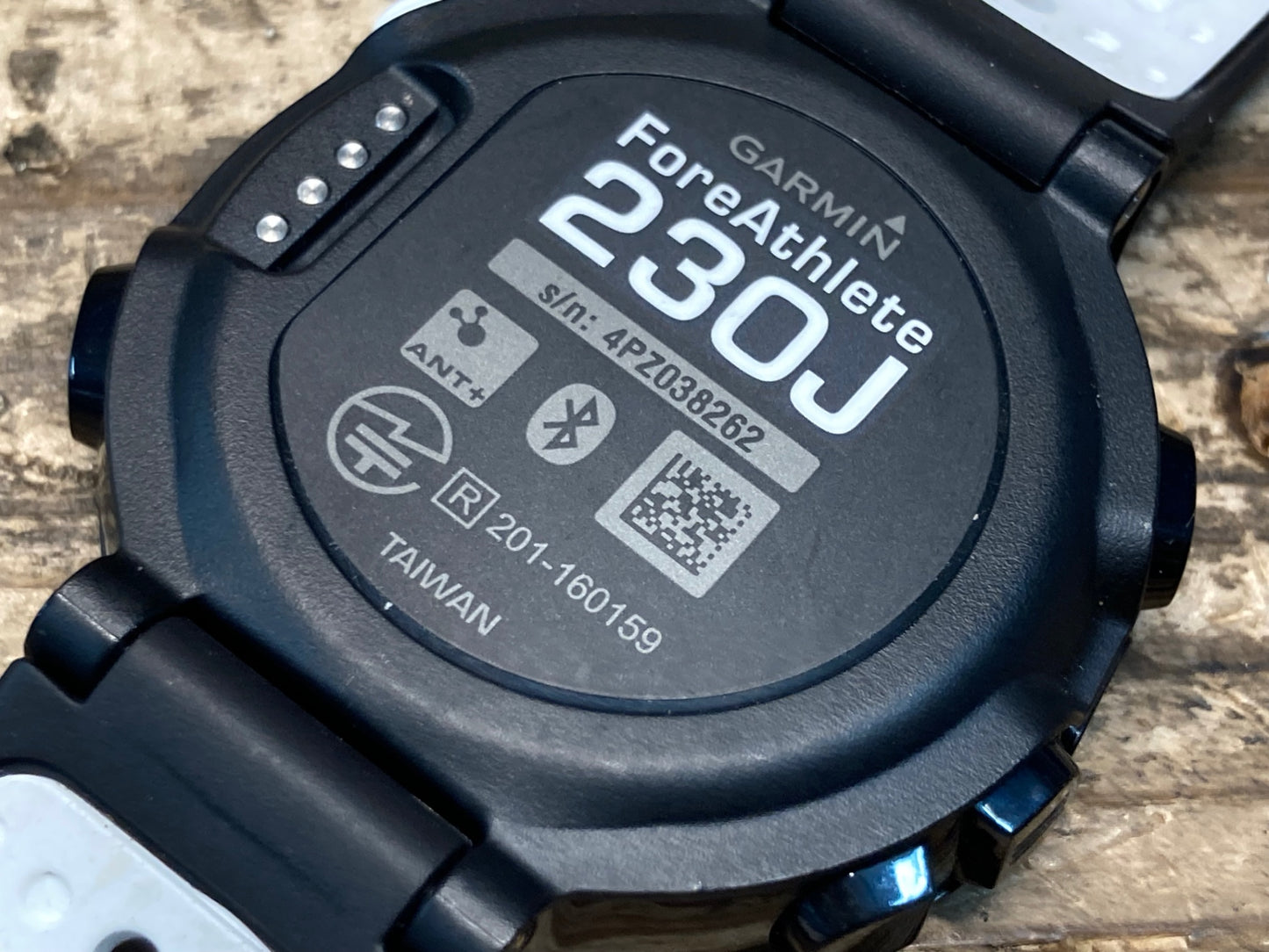 IL991 ガーミン GARMIN ForeAthlete 230J スポーツウォッチ 黒白 ANT+ Blutetooth