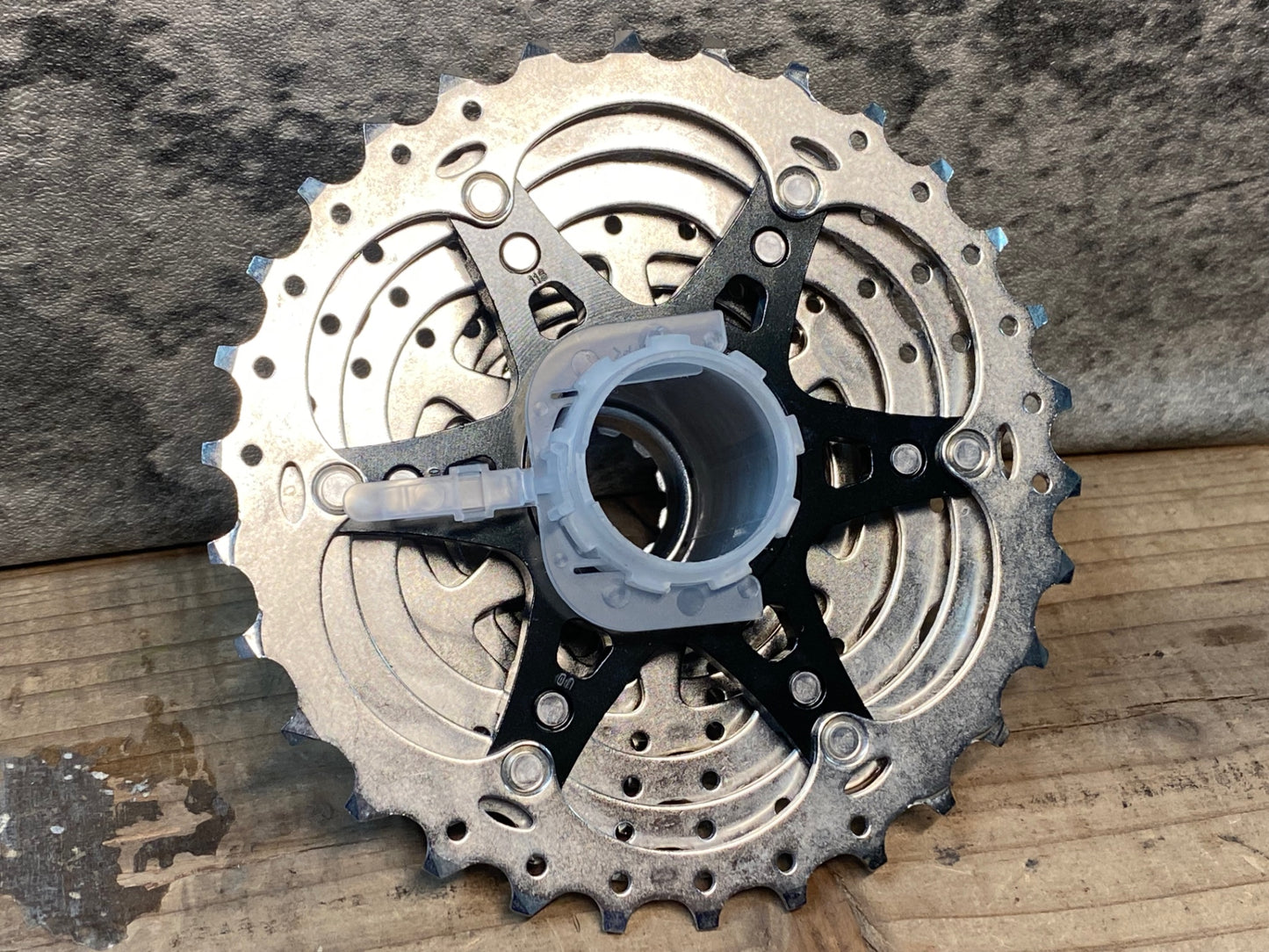 IS860 シマノ SHIMANO 105 CS-R7000 スプロケット 11/30T 11s