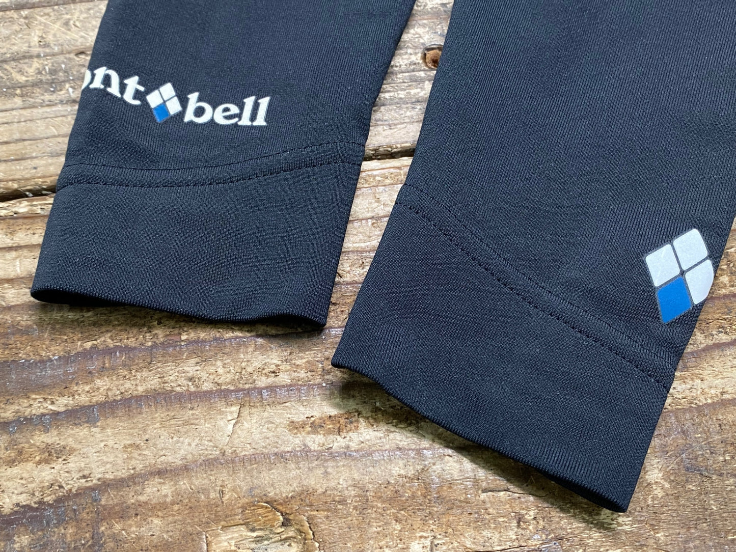 IU489 モンベル mont-bell アームカバー 黒 S