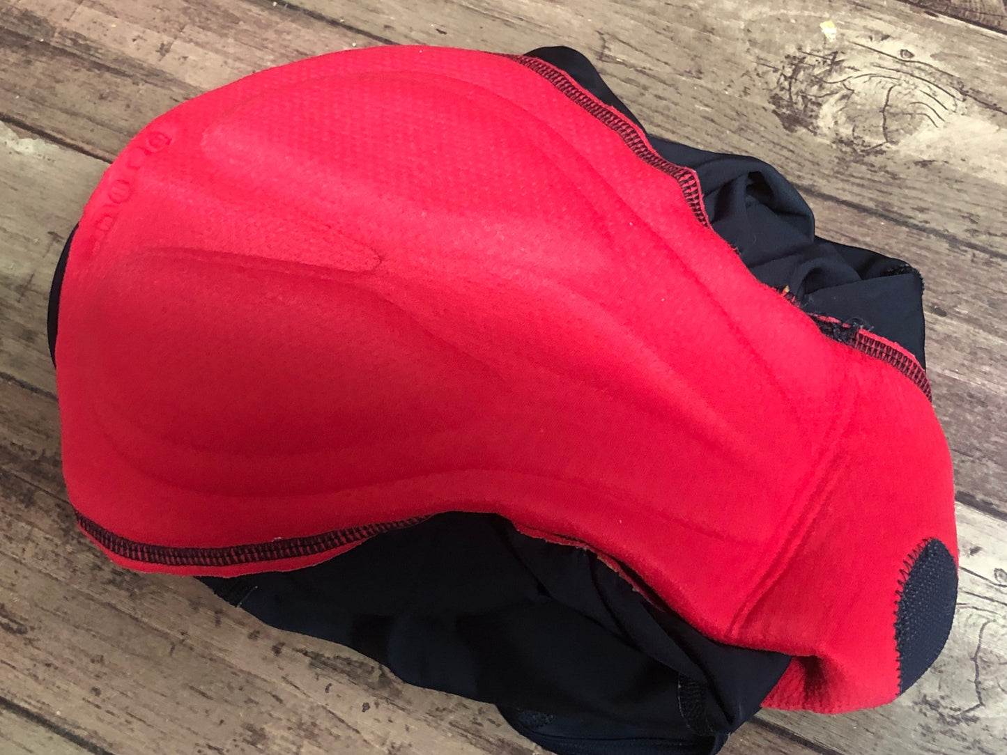 IN880 レッドホワイト Red White ビブショーツ 黒 ※サイズ不明、タグカット