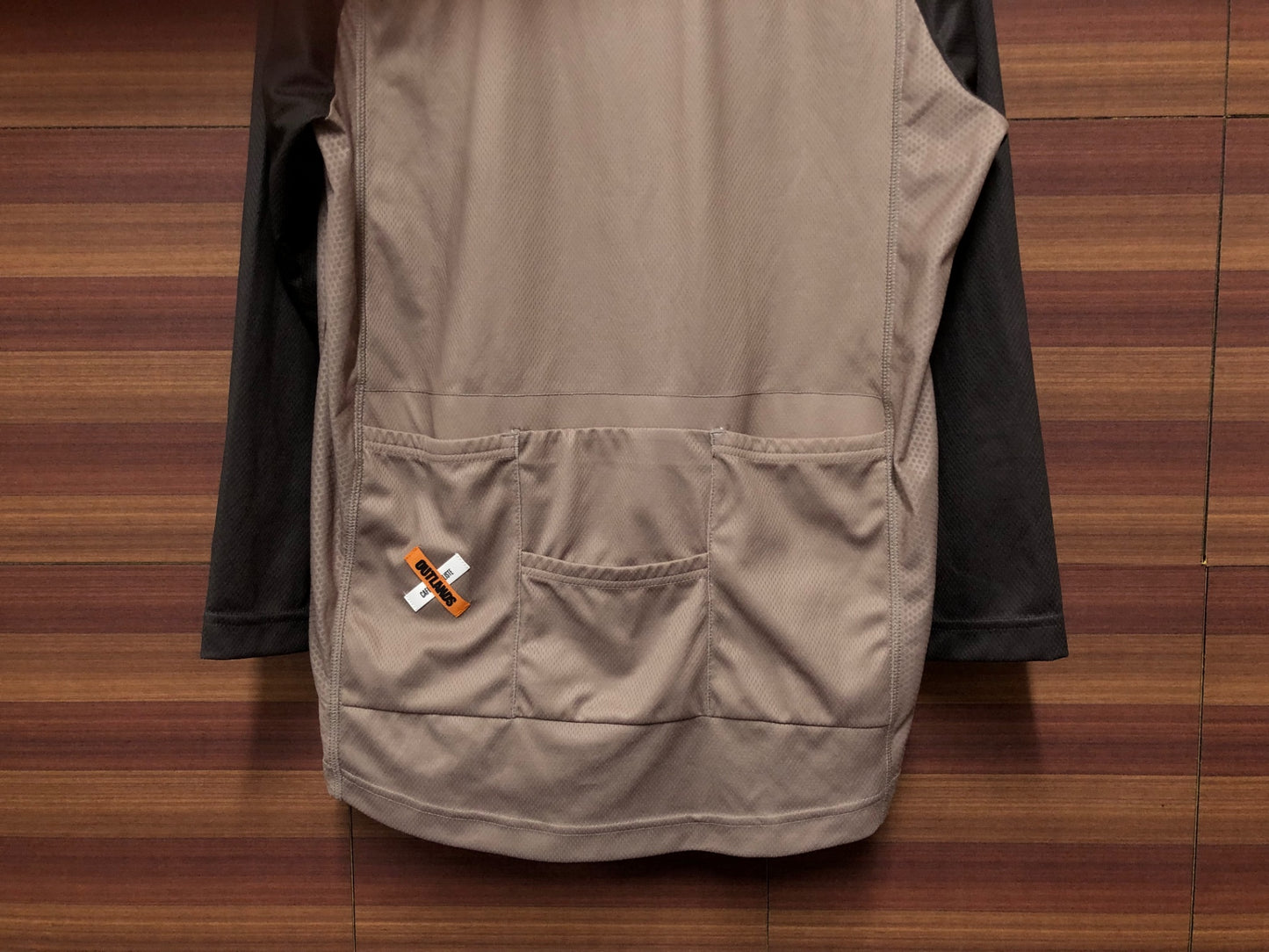 IU748 カフェドシクリステ Cafe du Cycliste バーバラ BARBARA V2 七分袖 サイクルジャージ ブラウン L