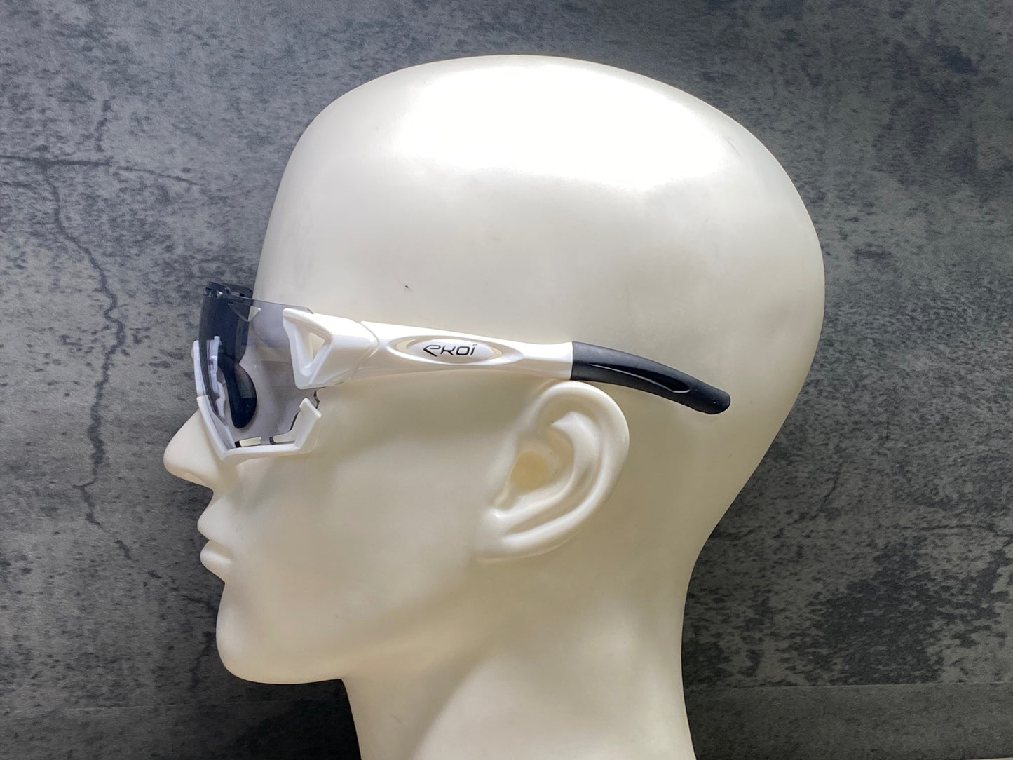 JD498 エコイ EKOI PERSOEVO7 サングラス アイウェア 白 ※レンズ擦れ