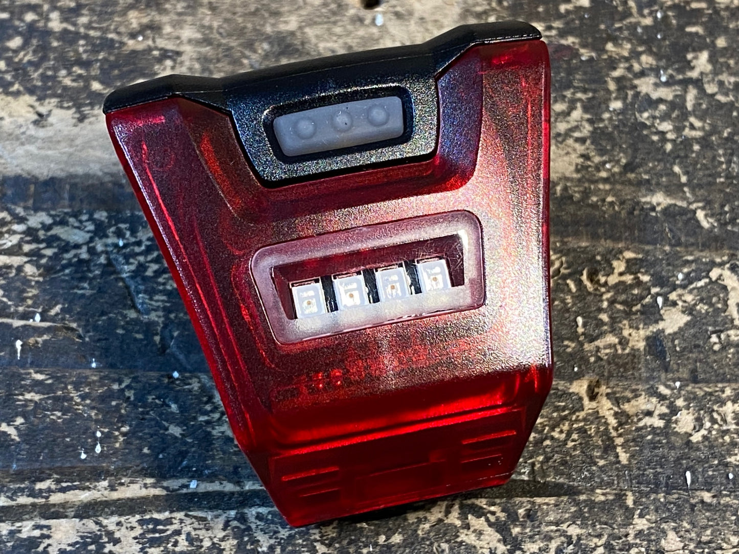 IV820 ジャイアント GIANT Numen+ Uniclip TL 2 テールライト