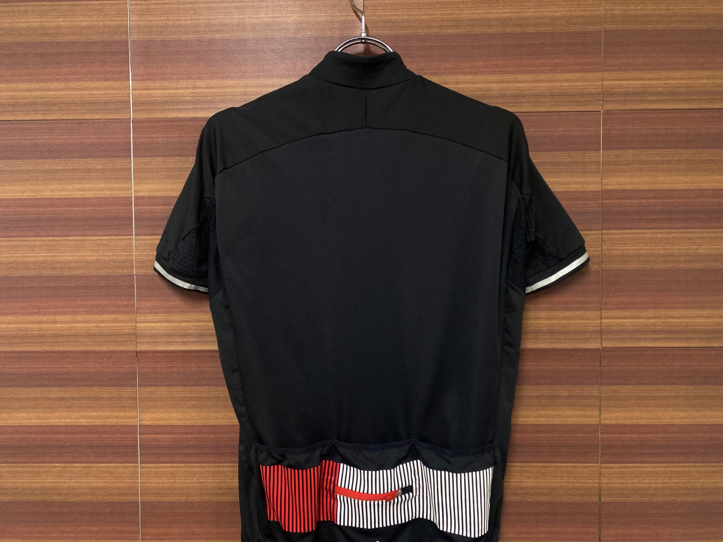 IR963 クラフト CRAFT 半袖サイクルジャージ Sサイズ 黒赤