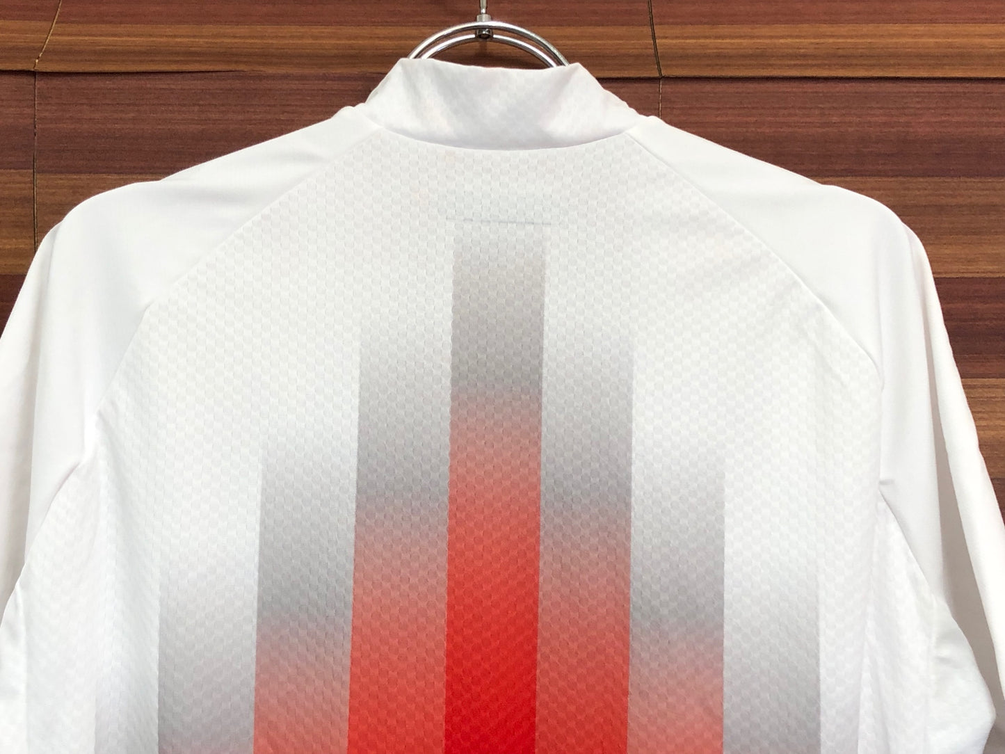 IS959 アソス Assos MILLE GT 半袖 サイクルジャージ 白 赤 黒 L ※タグカット