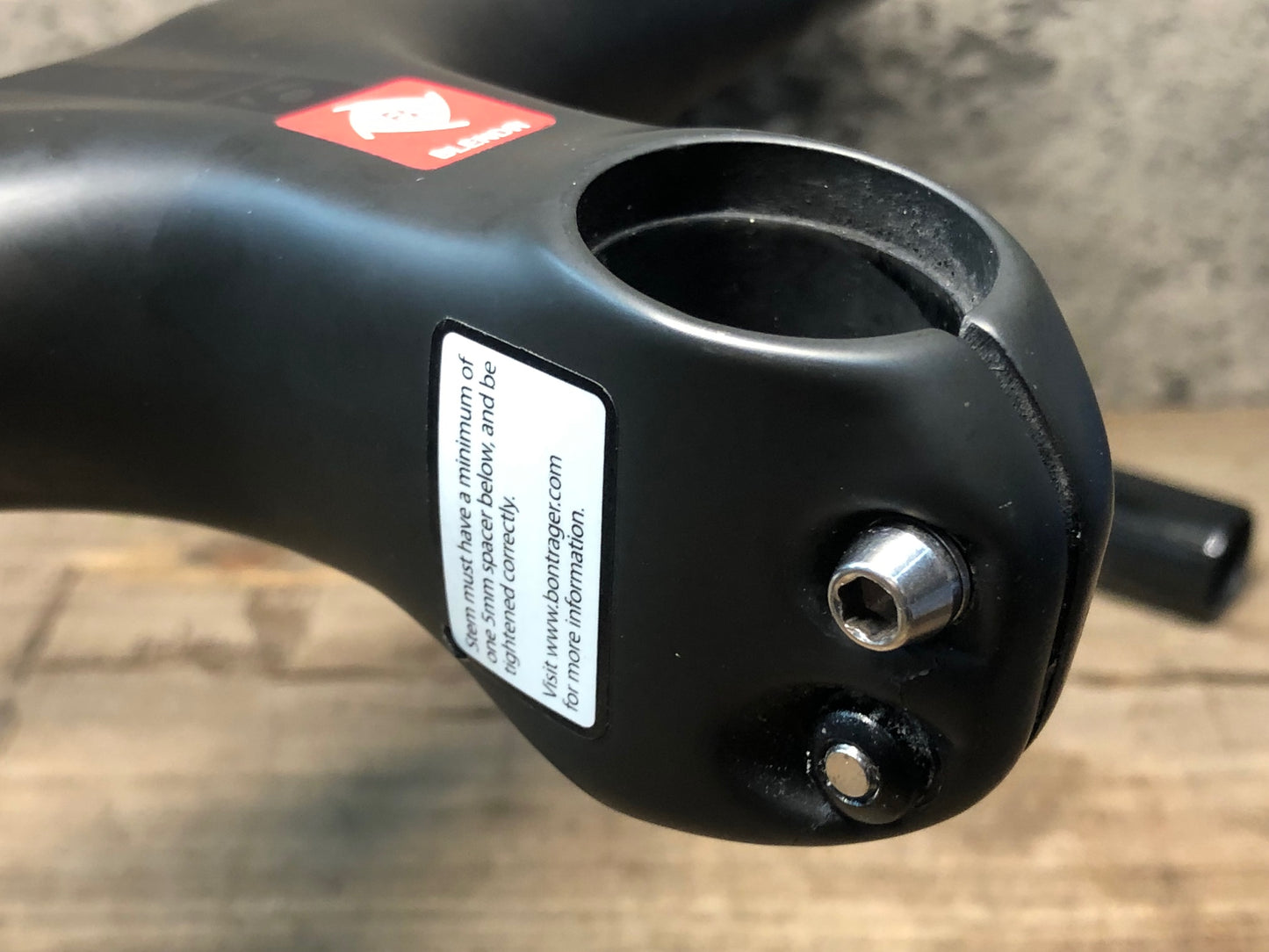 IX846 ボントレガー BONTRAGER XXX ステム一体型ハンドル 400mm×90mm(C-Cブラケット部) ※クランプ痕あり