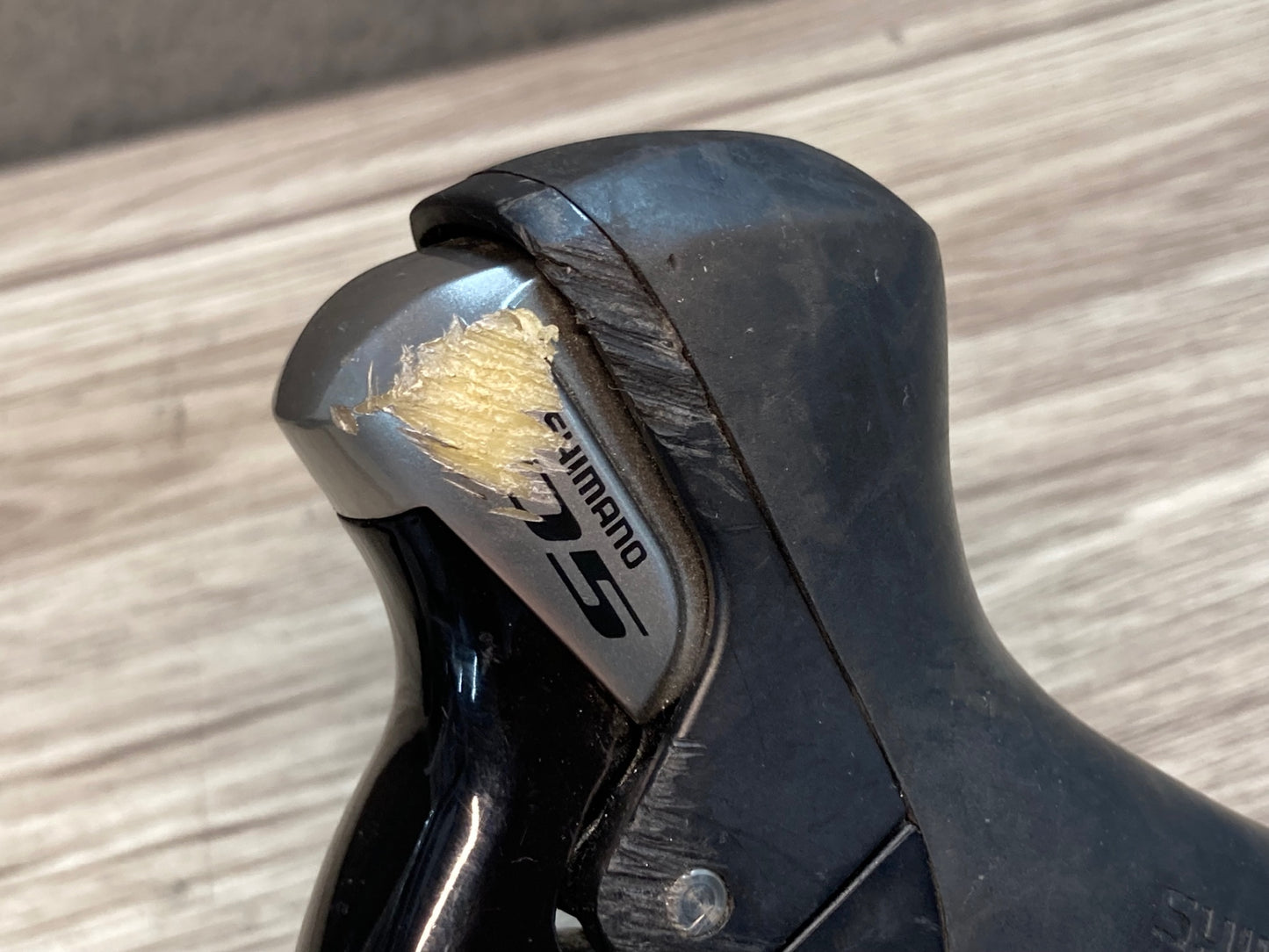 IX297 シマノ SHIMANO 105 ST-5800 STIレバー 2x11S ※取り付けバンド欠品