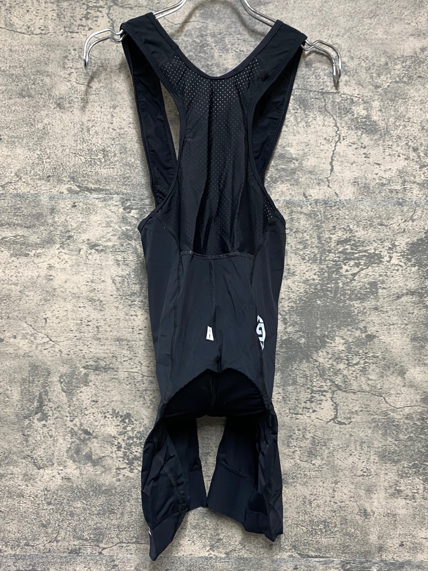 IW917 スキンズ SKINS DNAmic BIB ビブショーツ S ブラック