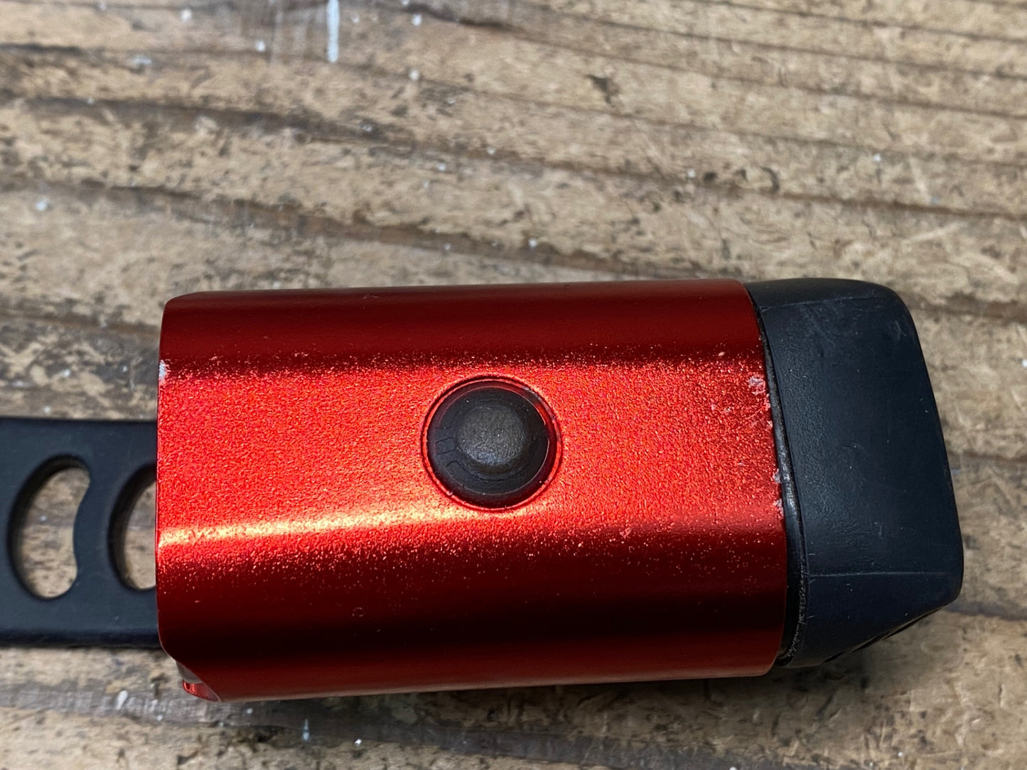 JB331 レザイン LEZYNE 400XL フロントライト 赤 点灯確認済み