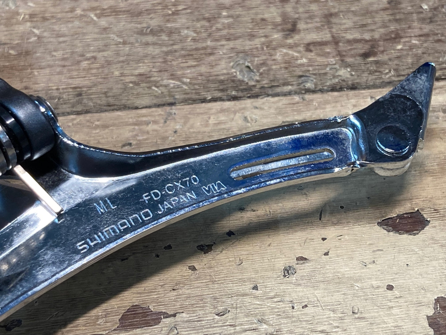 IK162 シマノ SHIMANO FD-CX70 フロントディレイラー バンドΦ31.8mm