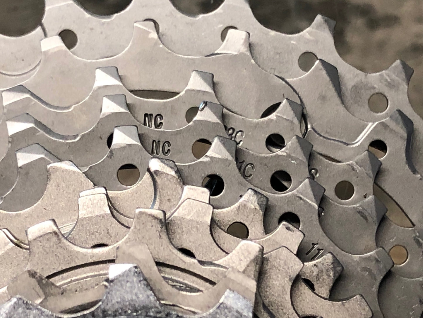 IZ606 シマノ SHIMANO デュラエース DURA-ACE CS-9000 スプロケット 11S 11-28T