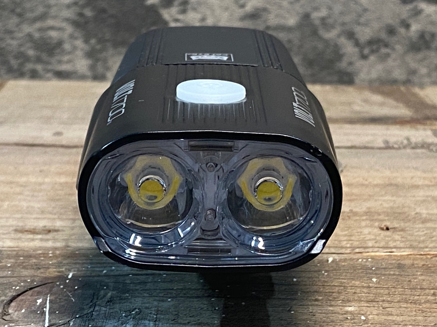 IO465 キャットアイ CATEYE ボルト VOLT1700 本体のみ