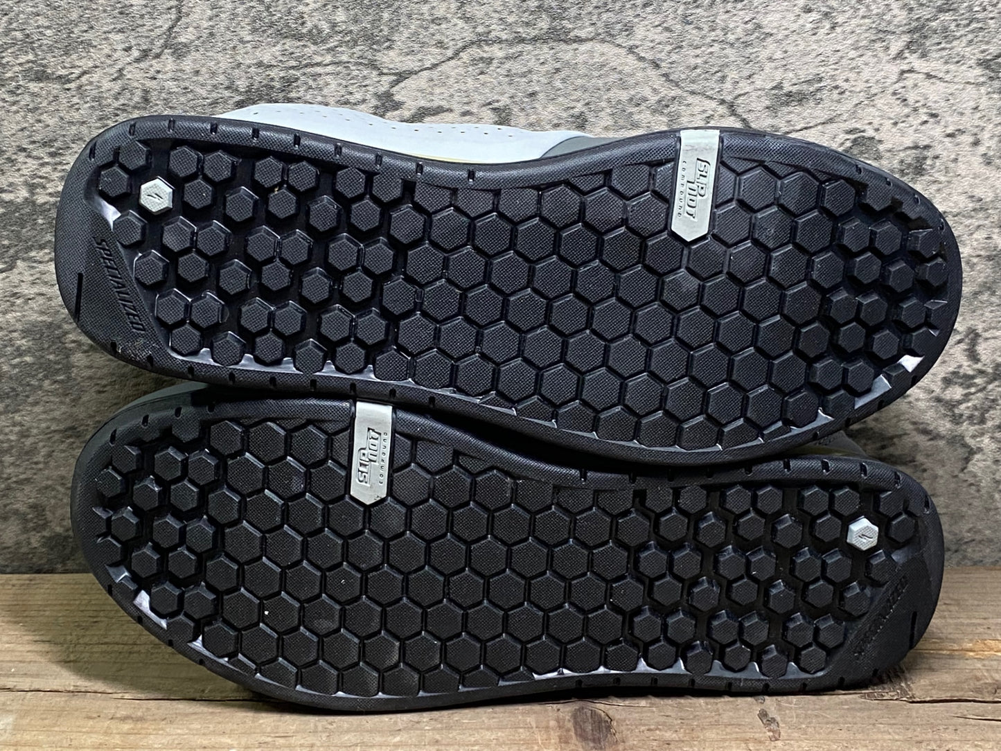 IW403 スペシャライズド SPECIALIZED 2FO Flat フラット シューズ グレー EU42