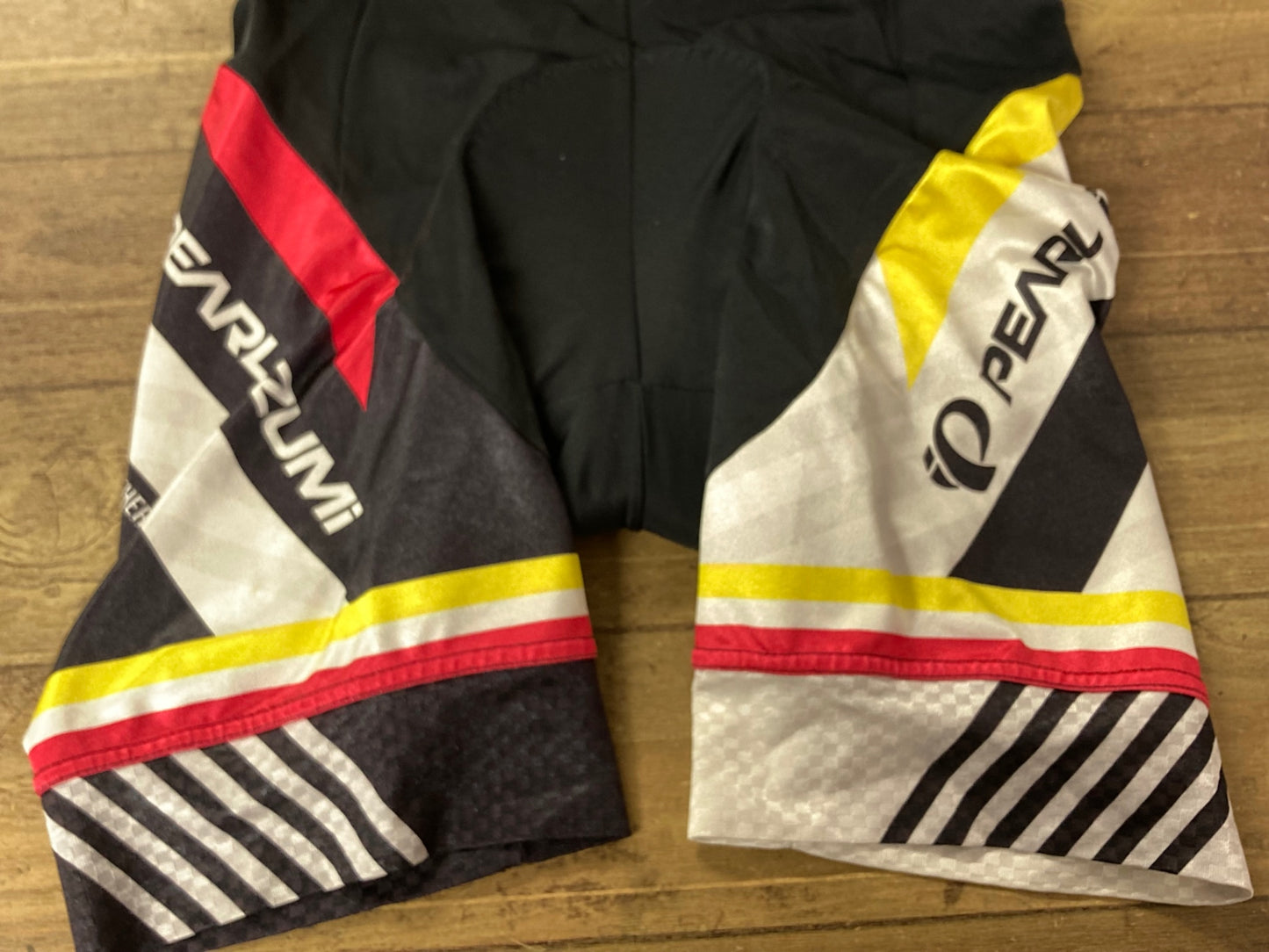 IN182 パールイズミ PEARL iZUMi レーサーパンツ 黒 白 M