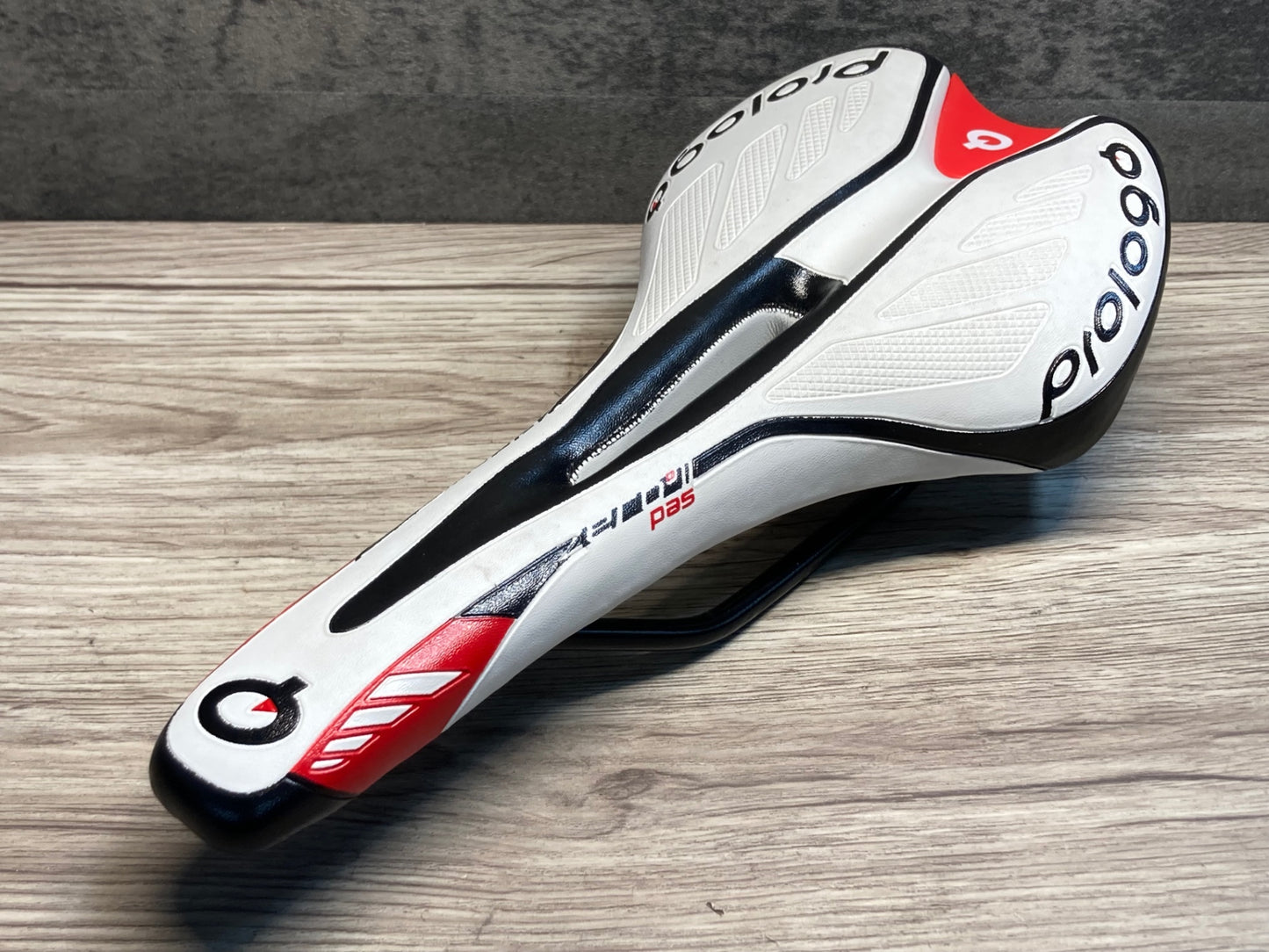 IW734 プロロゴ prologo zero Ⅱ pas サドル クロモリレール 実測130mm