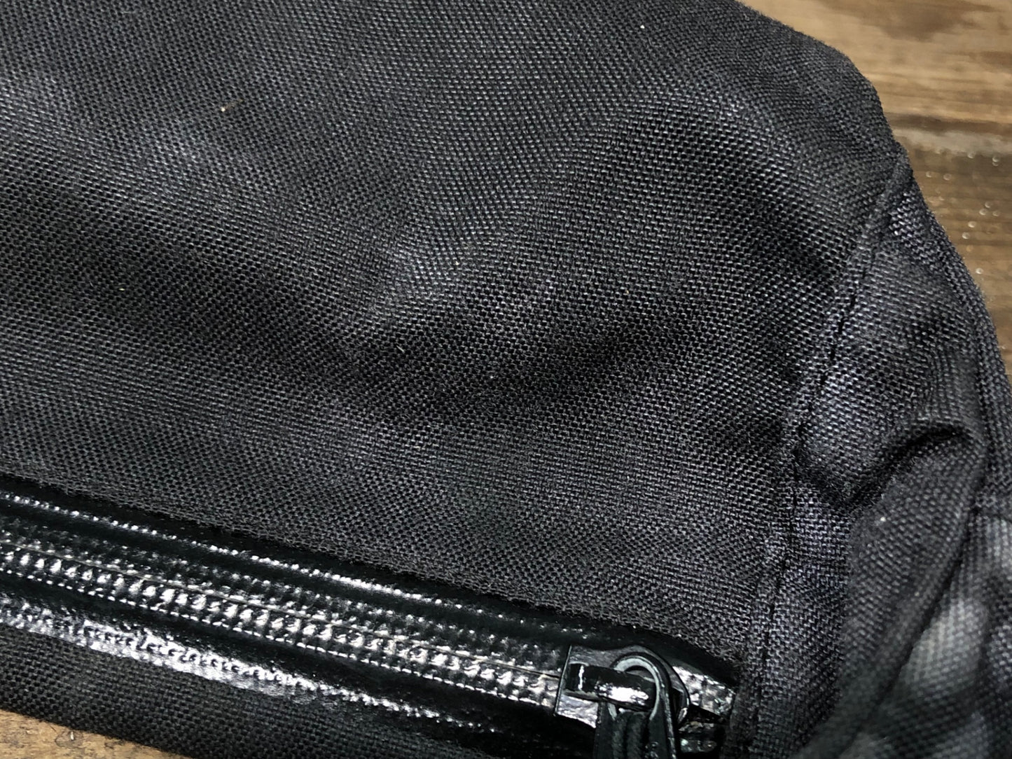 IO803 bagjack ウェストポーチ ボディバッグ 黒