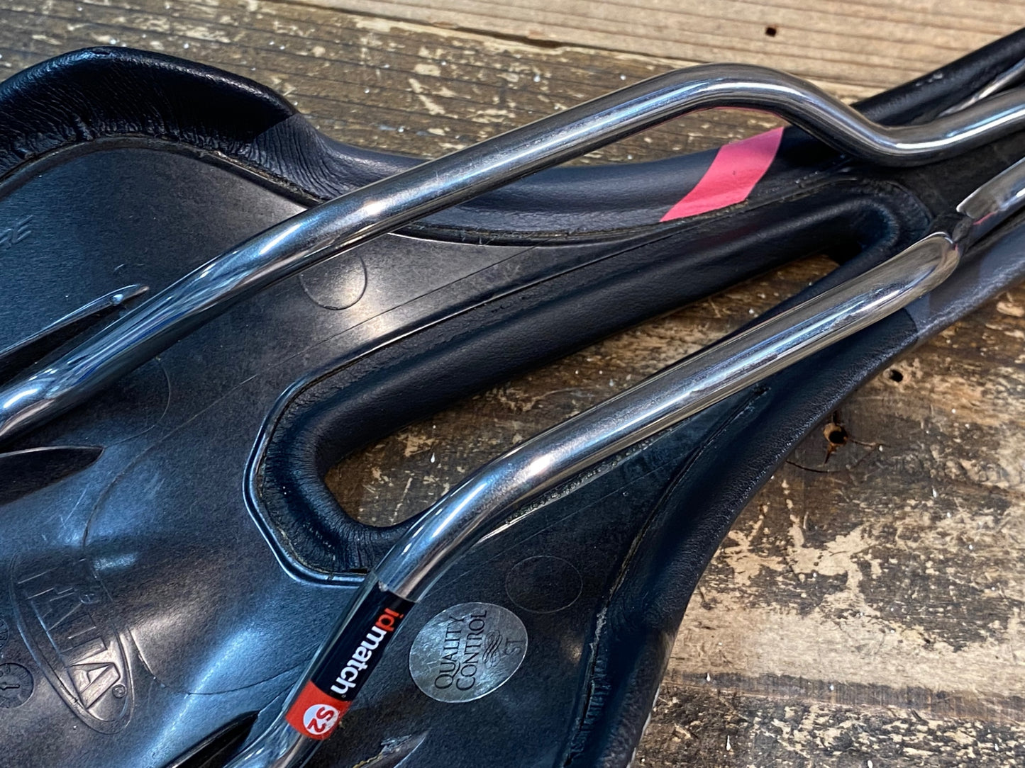 IZ341 セライタリア selle italia SLR ジロ・デ・イタリア Giro d Italia 2016 サドル チタンレール 白