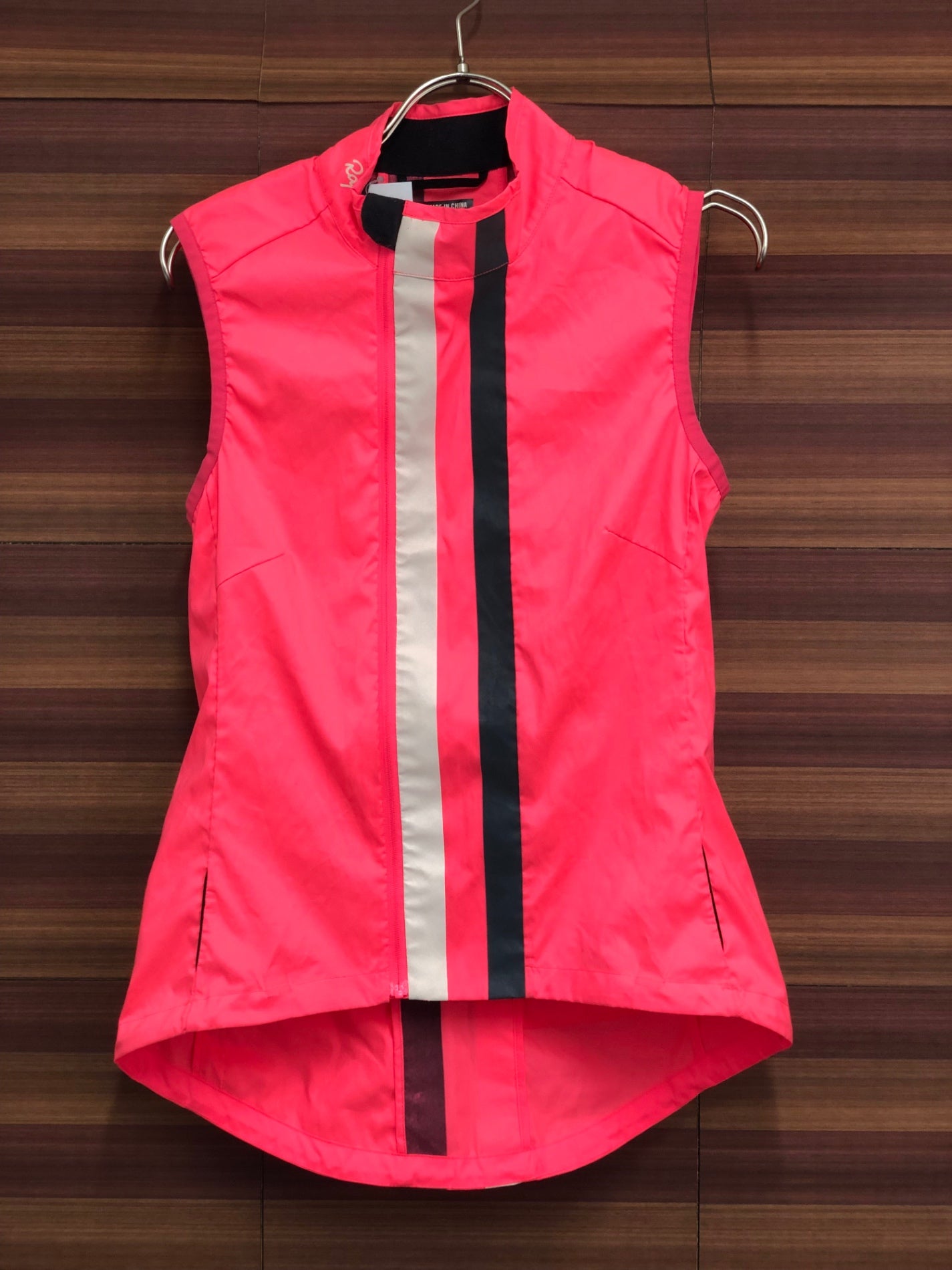 IS041 ラファ Rapha ジレ サイクルベスト ピンク S ※内側剥がれ