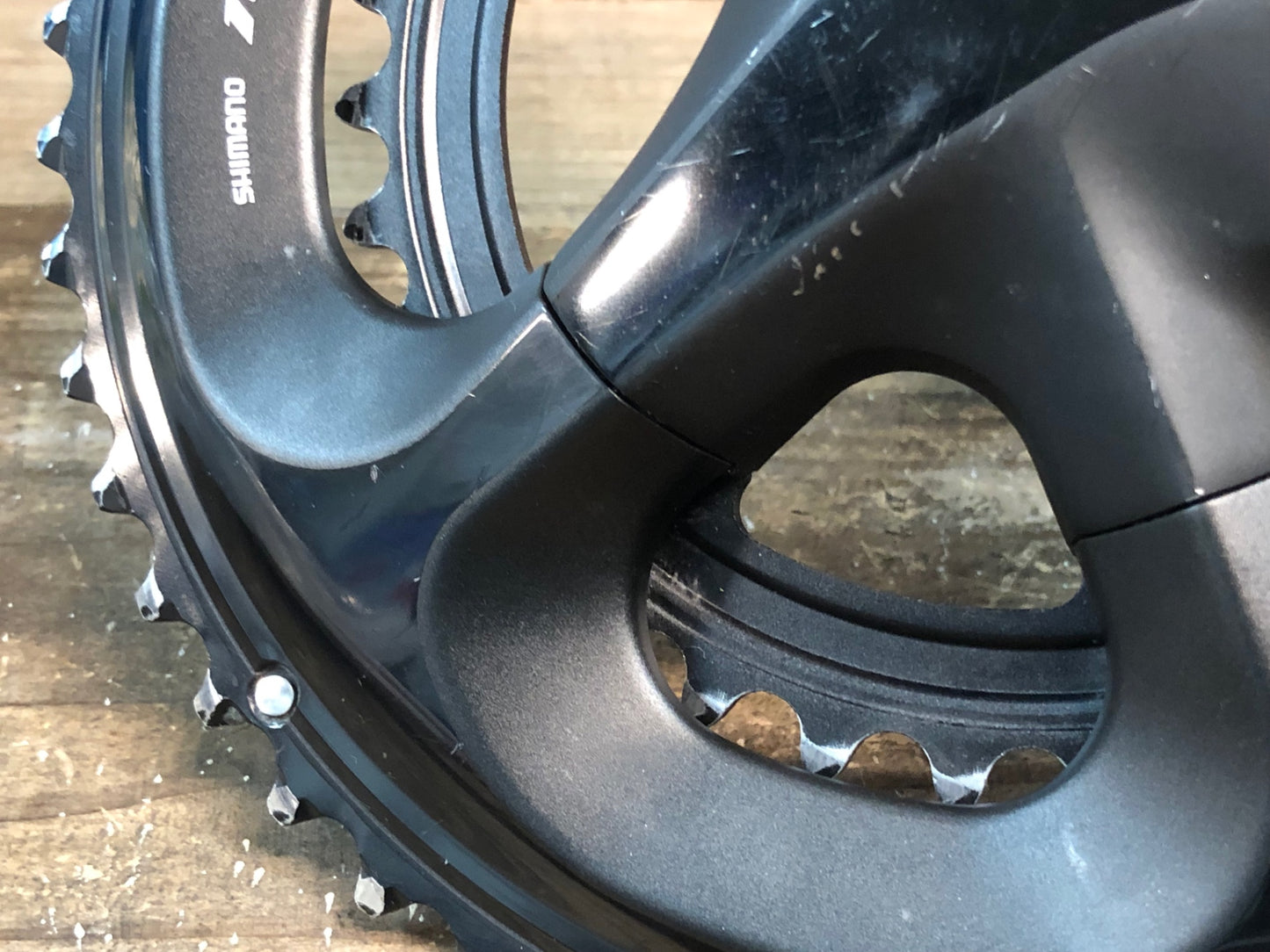 IN333 シマノ SHIMANO 105 FC-R7000 クランクセット 165mm 50-34T 11S 使用感大