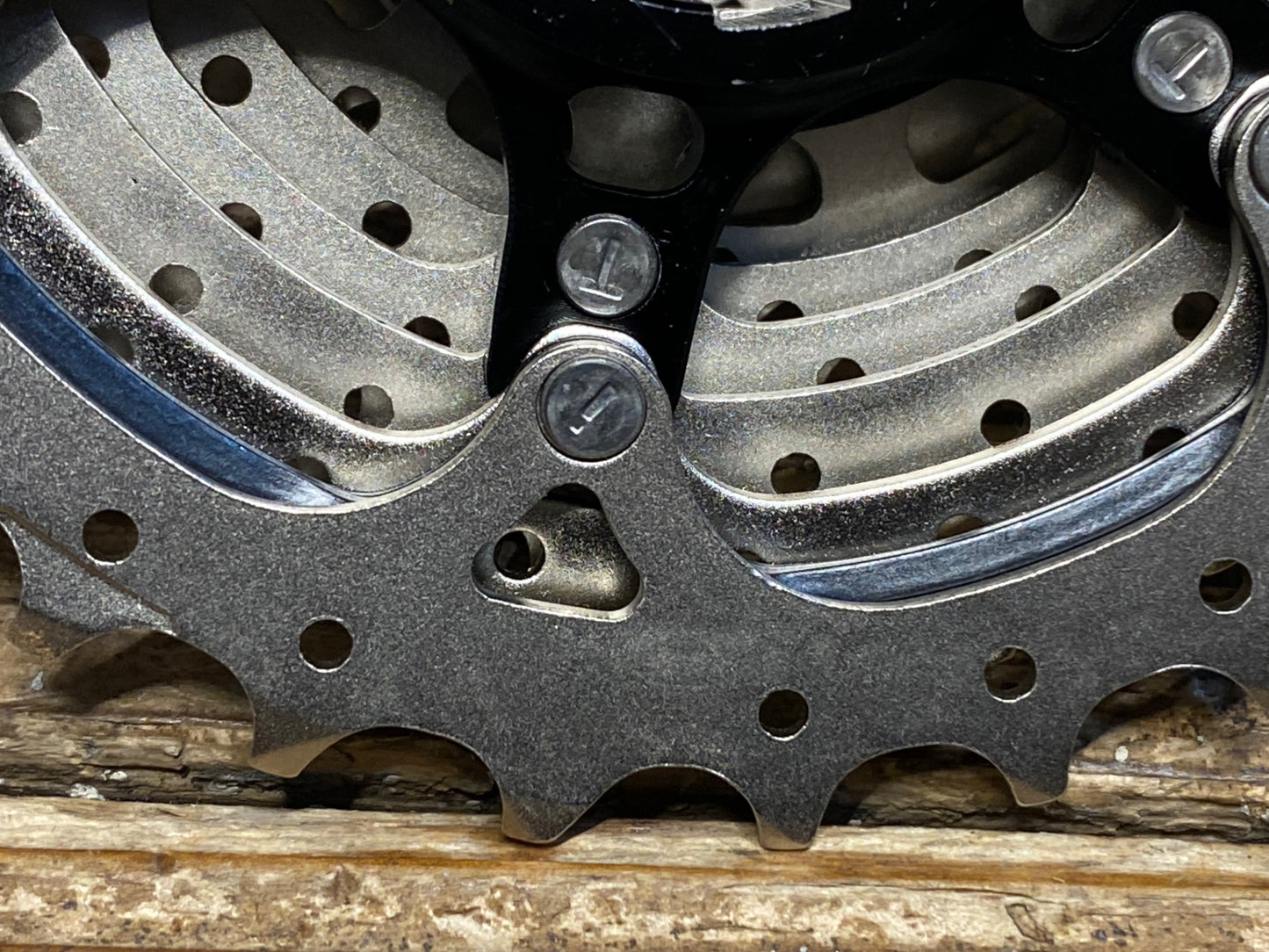 IO756 サンレース SUNRACE スプロケット 11-28T 11S