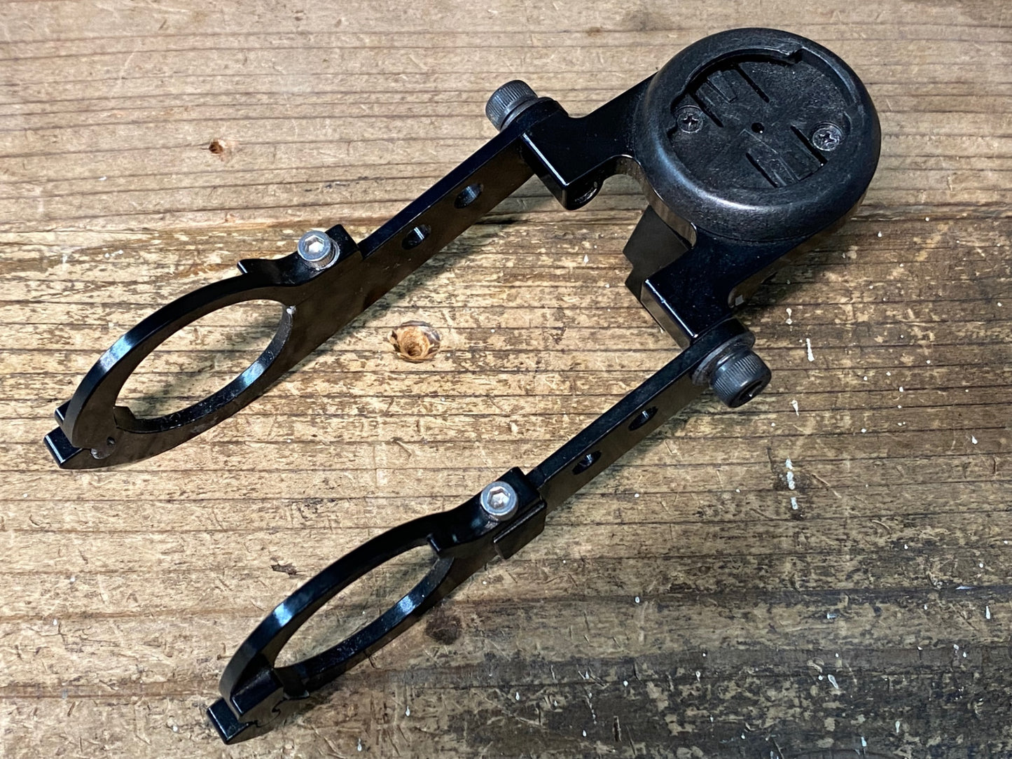 IX531 レックマウント REC MOUNTS サイクルコンピューターマウント Φ31.8 両持ち