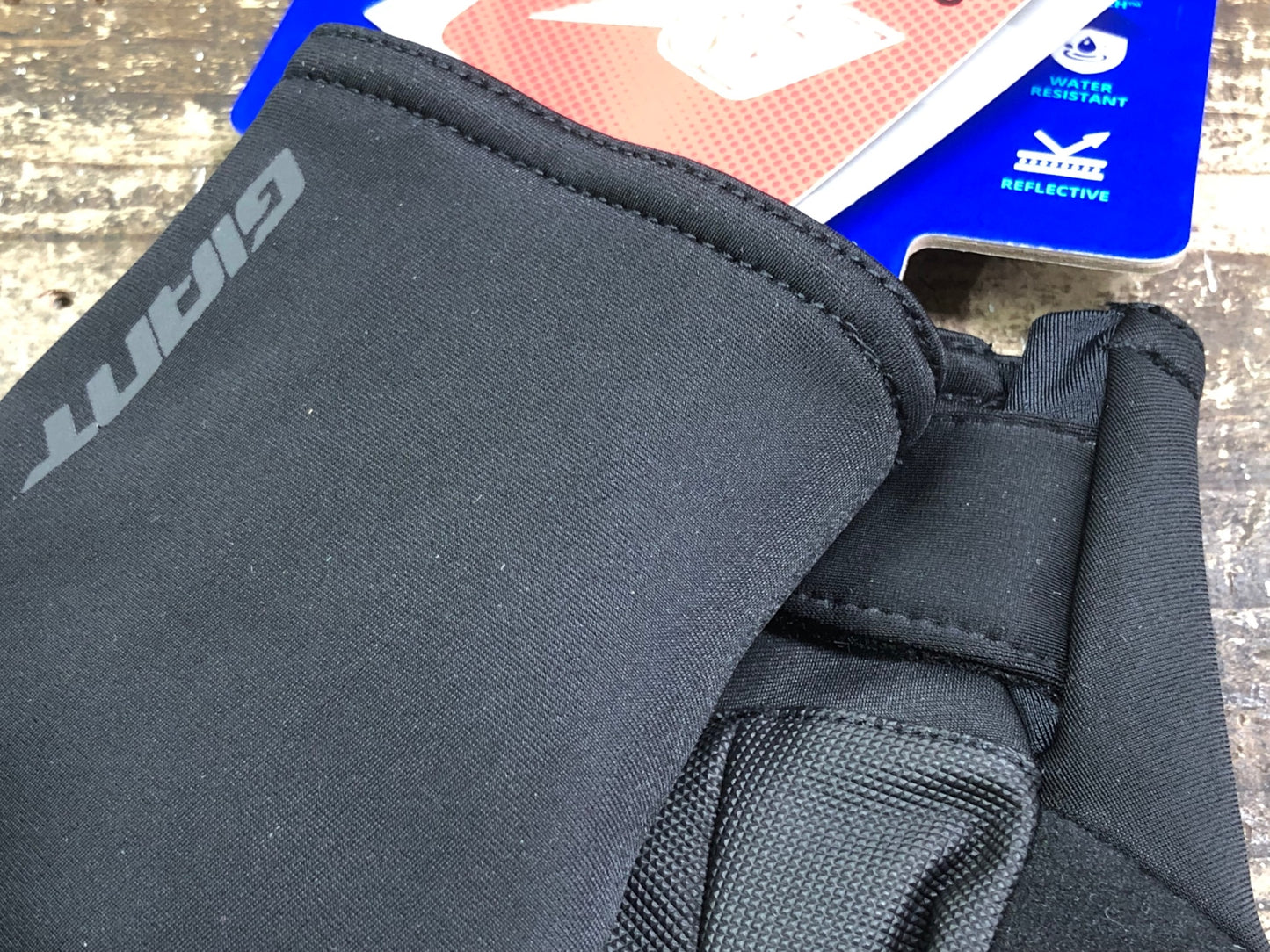 IV930 ジャイアント GIANT CHILL X グローブ 黒 S 裏起毛