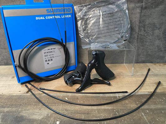 IO413 シマノ SHIMANO 105 ST-R7000 STIレバー 2x11S