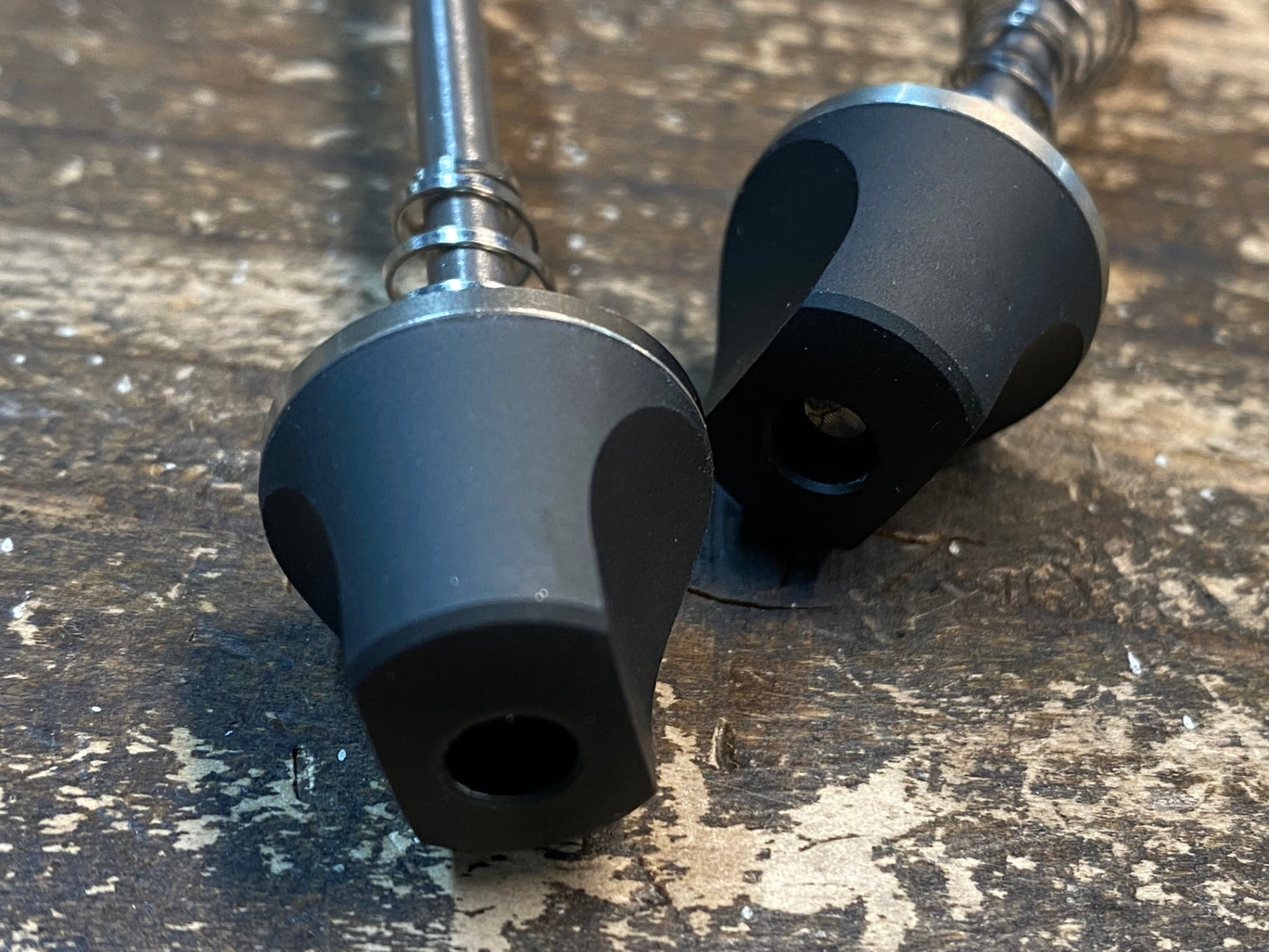 IY765 DT SWISS クイックスキュワー 100/130mm