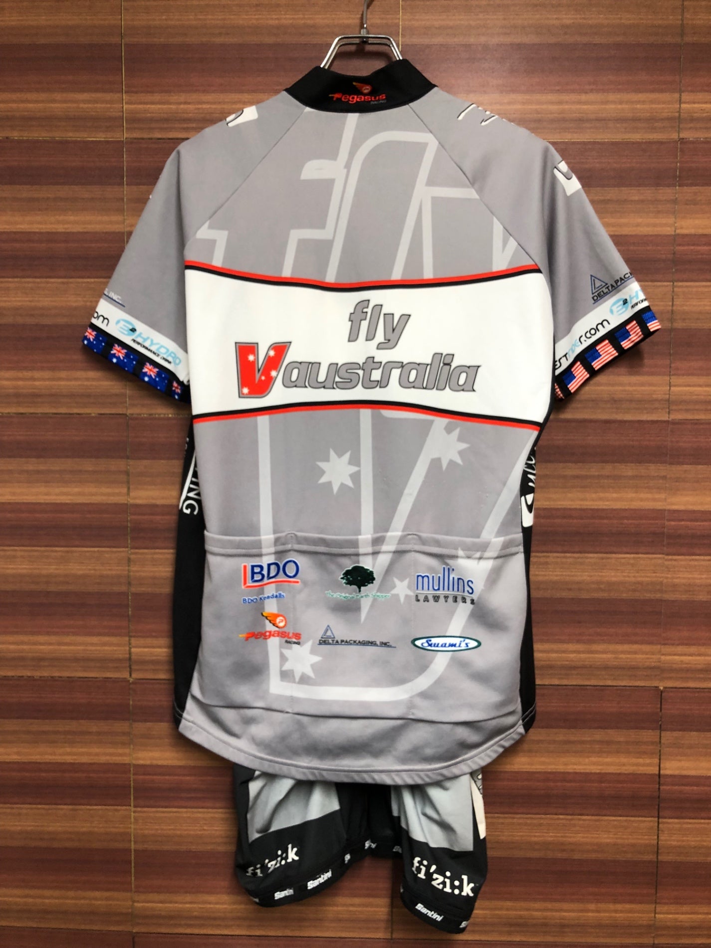 HQ096 サンティーニ SANTINI サイクルジャージ 半袖 ビブショーツ 上下セット FLYVAUSTRALIA グレー L