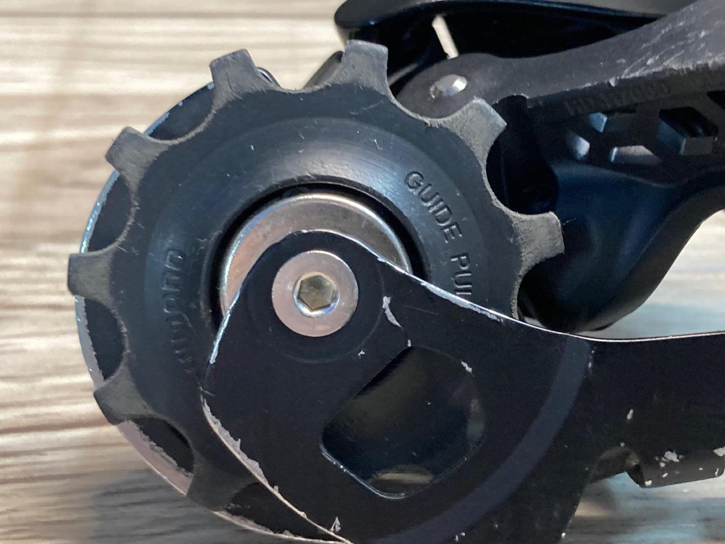 IX323 シマノ SHIMANO 105 RD-R7000 リアディレイラー 11S SS ※ケーブルガイド欠品