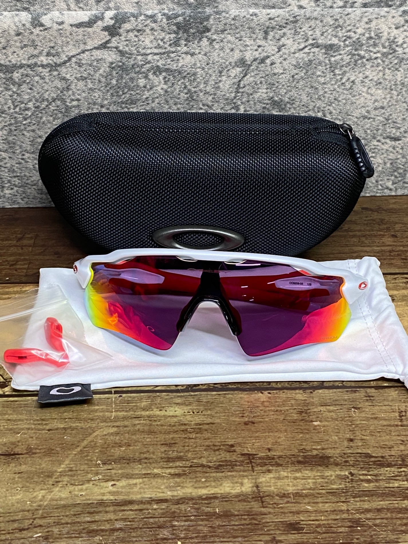JC099 オークリー OAKLEY レーダー RADAR EV サングラス アイウェア 白 赤 PRIZMレンズ