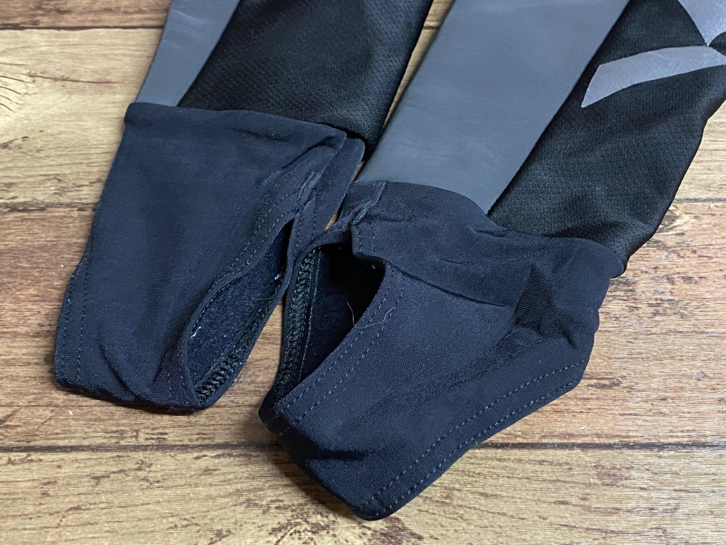 IQ676 イザドア Isadore ビブタイツ 黒 S 裏起毛