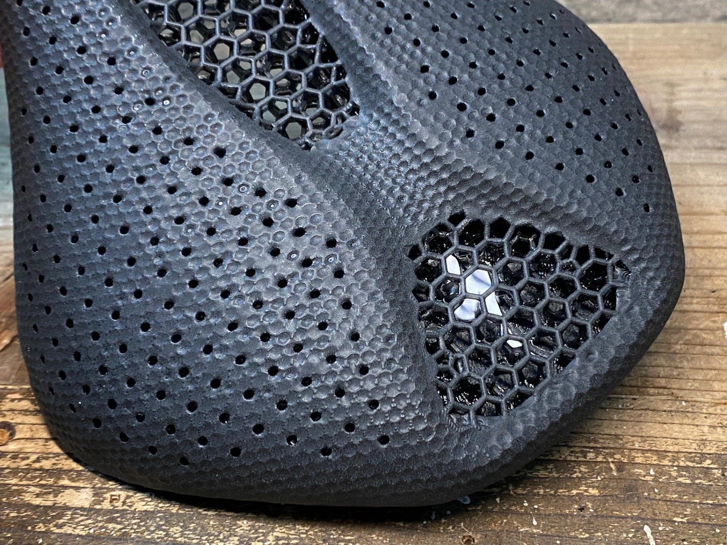 IY381 スペシャライズド SPECIALIZED POWER PRO MIRROR HOLLOW Tiレール サドル 155mm