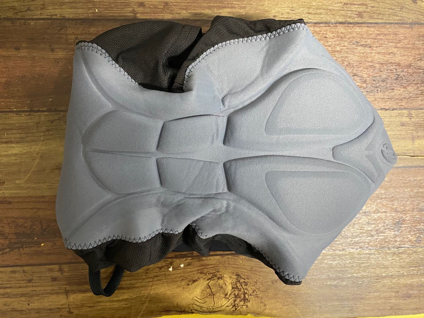 JB062 リオンドカペルミュール Lion de KAPELMUUR サイクルパンツ 黒 M パット付き