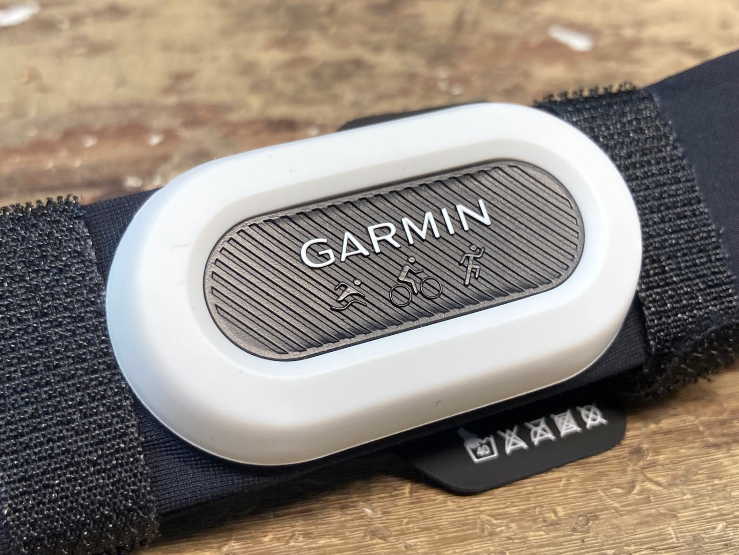 IE899 ガーミン Garmin HRM PRO PLUS 心拍計 ハートレートセンサー 未使用品