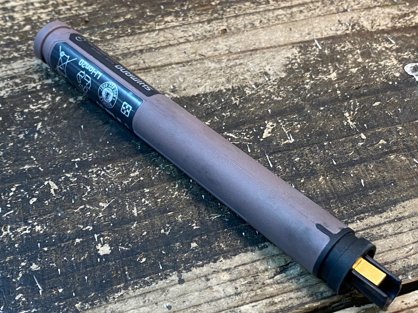 IW535 シマノ SHIMANO BT-DN110-A ビルトインバッテリー Di2 動作確認済