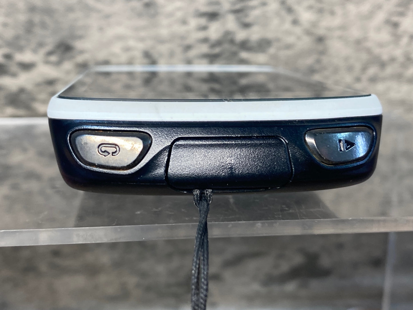 IU070 ガーミン GARMIN Edge 1030 GPS サイクルコンピュータ ※液晶劣化、浮きのためジャンク