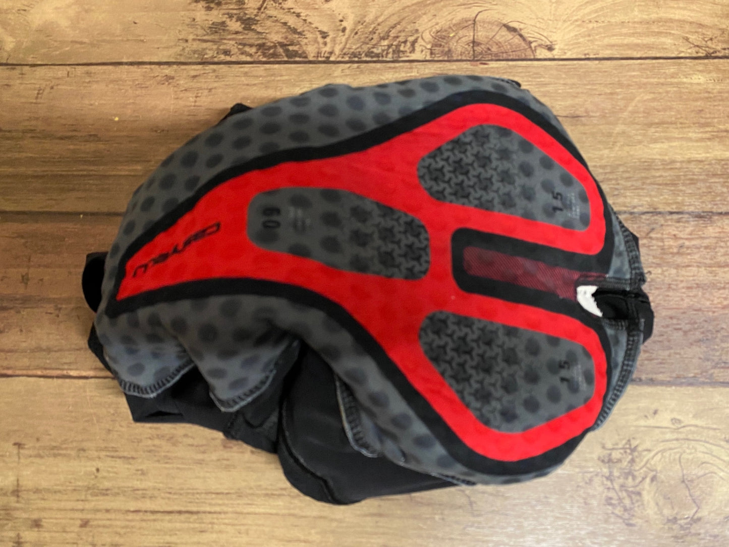 IH755 カステリ CASTELLI ROSSO CORSA ビブショーツ 黒 M タグカット