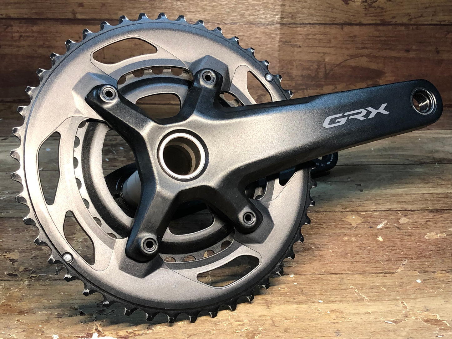 FU901 シマノ SHIMANO GRX FC-RX600 クランクセット 10s 46/30T 170mm