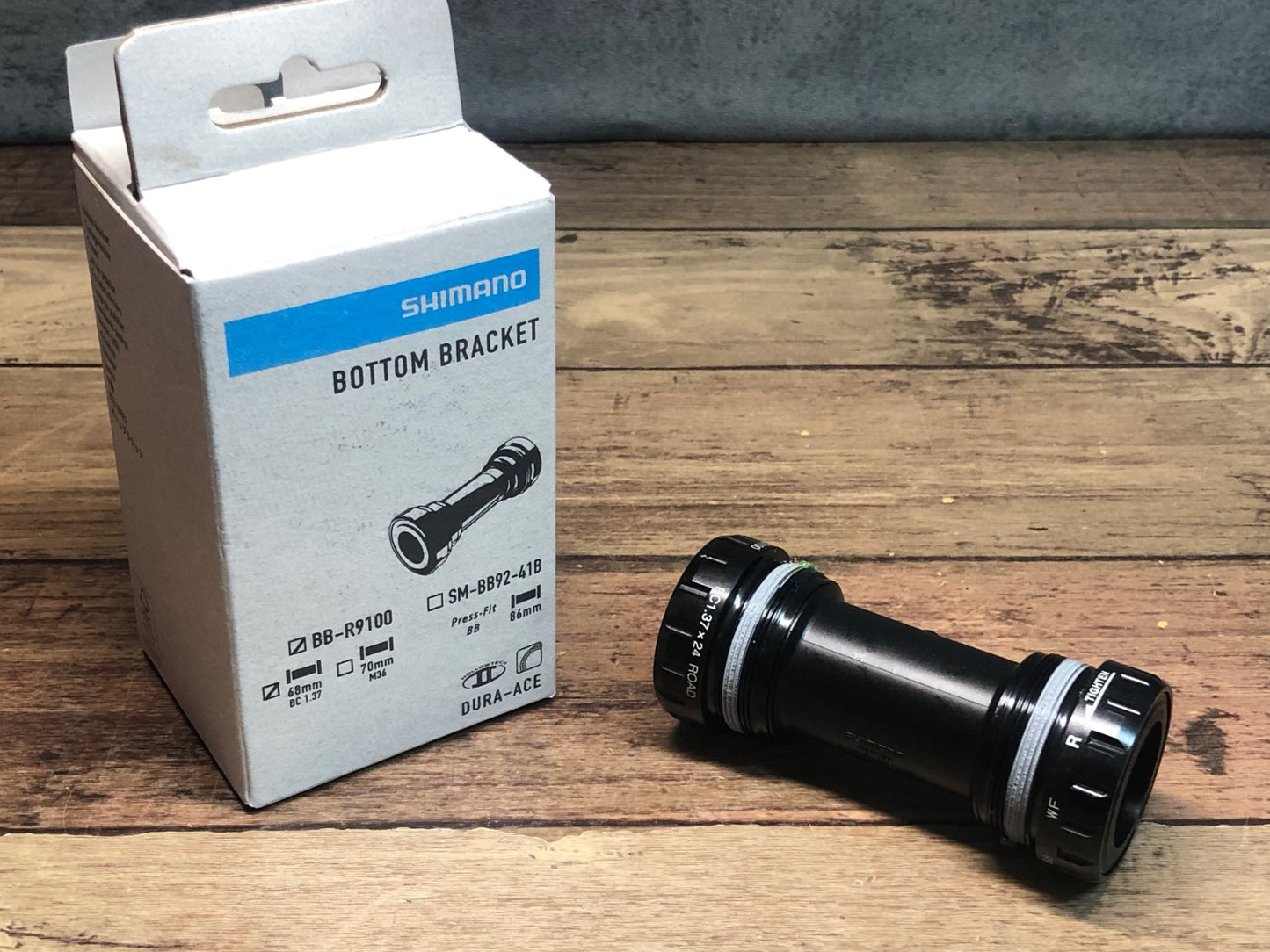 IR352 シマノ SHIMANO デュラエース DURA-ACE BB-R9100 ボトムブラケット