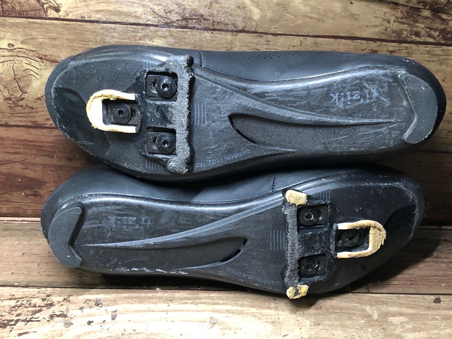 IL016 フィジーク FIZIK R5 ビンディングシューズ SPD-SL EU44