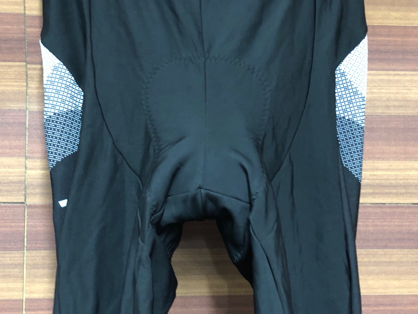 IO848 パールイズミ PEARL iZUMi レーサータイツ ブラック Lサイズ