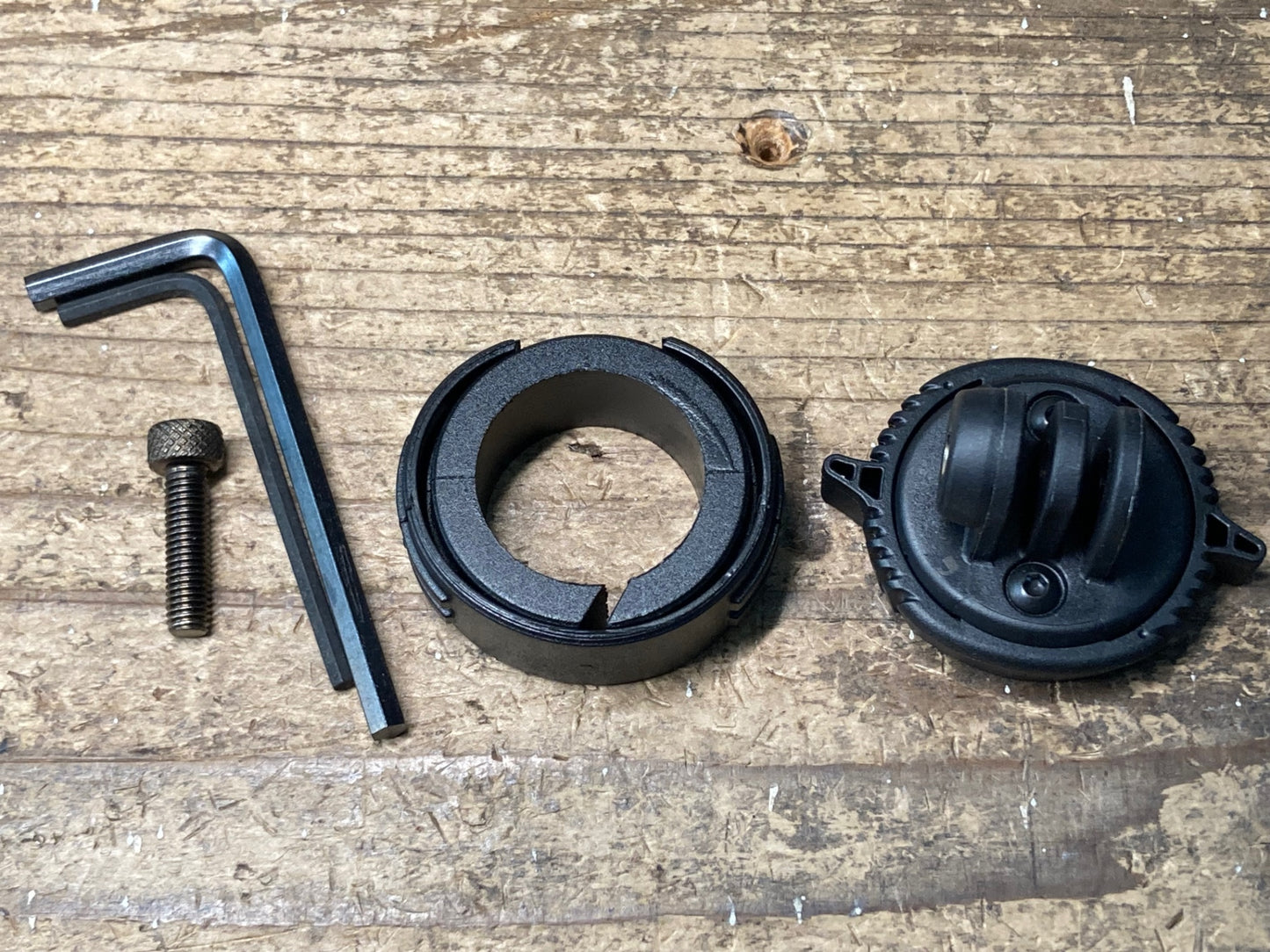 IL990 ガーミン GARMIN ヴァリア VARIA UT800 フロントライト 点灯確認済