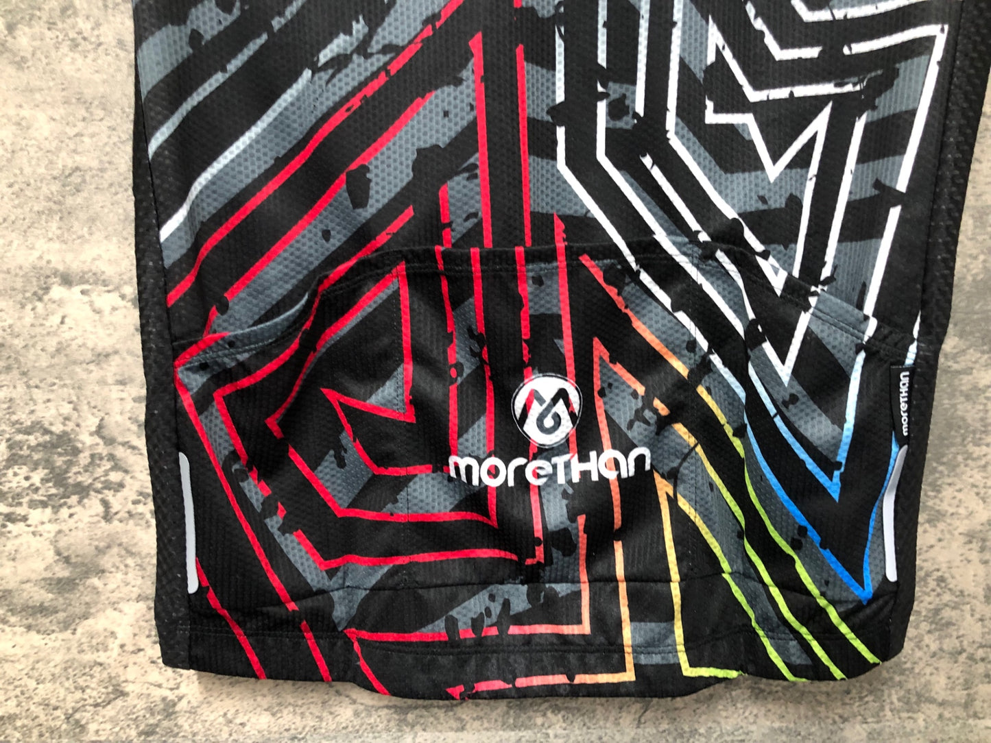 IW304 モーゼン morethan 半袖 サイクルジャージ 黒 XL 未使用品