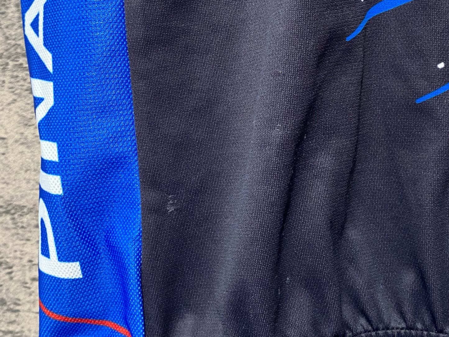 IZ154 パールイズミ PEARL iZUMi 半袖 サイクルジャージ 黒 M ピナレロ