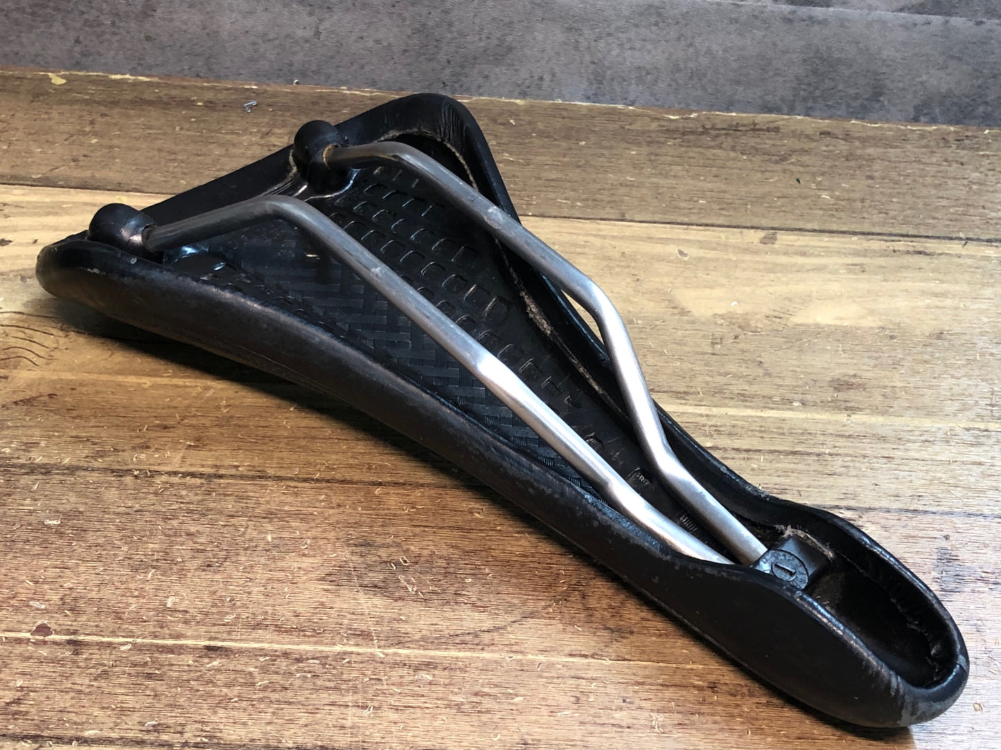 IX503 セライタリア SELLE ITALIA フライト FLITE MILANO サドル TI316レール 実測138mm