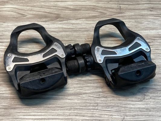 IU435 シマノ SHIMANO PD-R550 ビンディングペダル SPD-SL