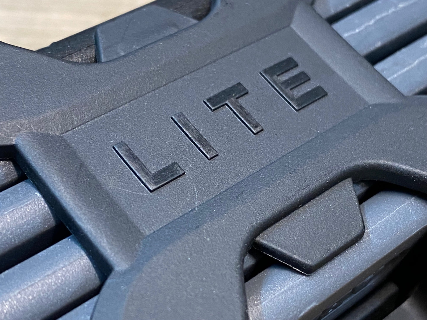 IZ251 アブス ABUS BORDO LITE 6055 ブレードロック グレー