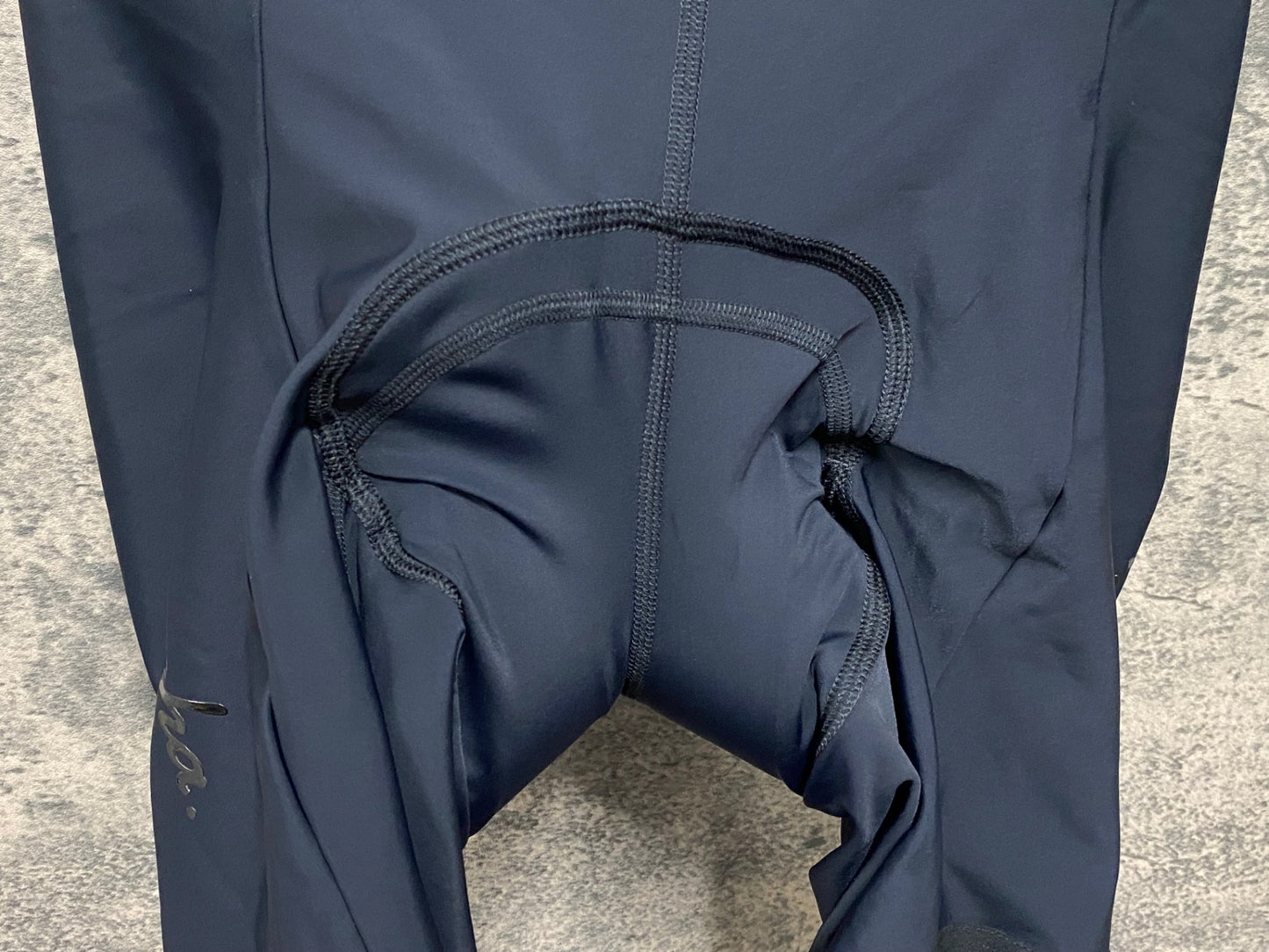 IY736 ラファ Rapha CORE SHORTS レーサーパンツ 黒 M